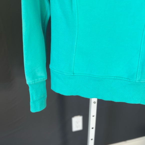 Lululemon athletica. Like new. Excellent condition - Picture 8 of 16